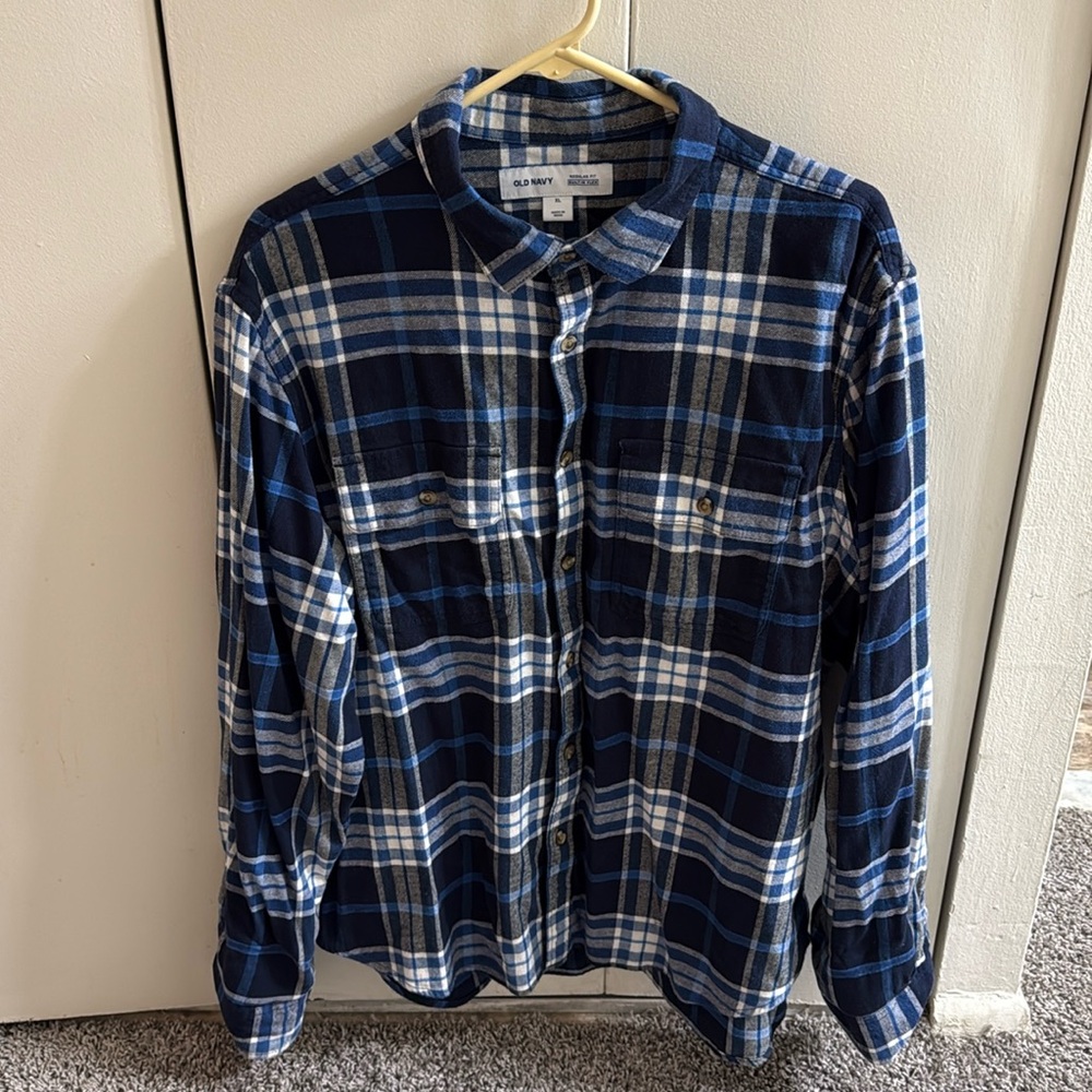 Old Navy Men’s Flannel Button Down